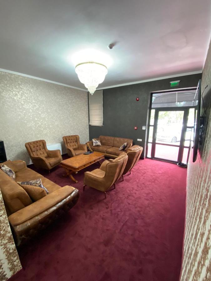 Arizet Boutique Mamaia Hotel Bagian luar foto