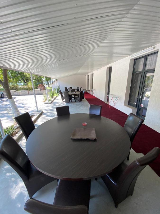 Arizet Boutique Mamaia Hotel Bagian luar foto