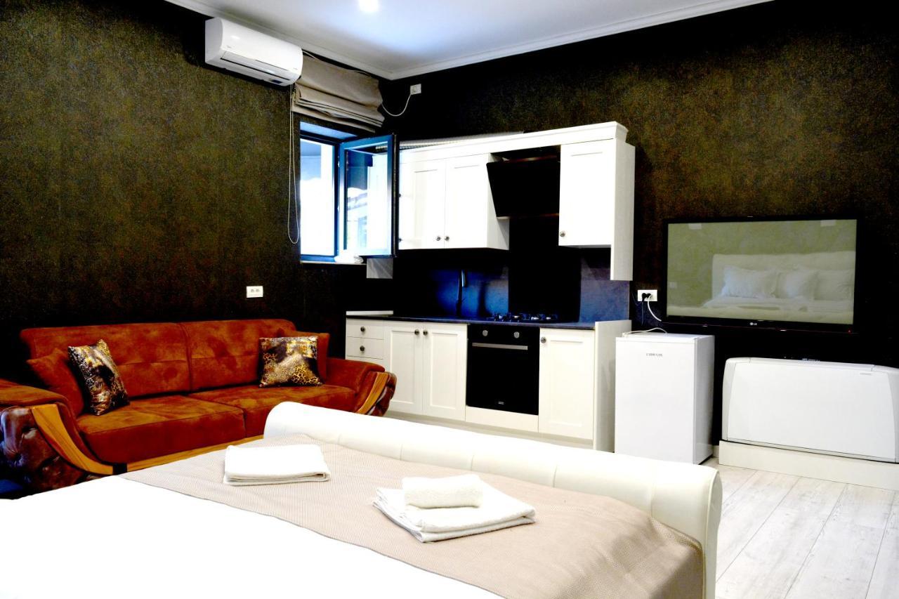 Arizet Boutique Mamaia Hotel Bagian luar foto