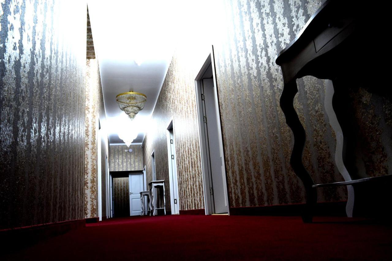 Arizet Boutique Mamaia Hotel Bagian luar foto