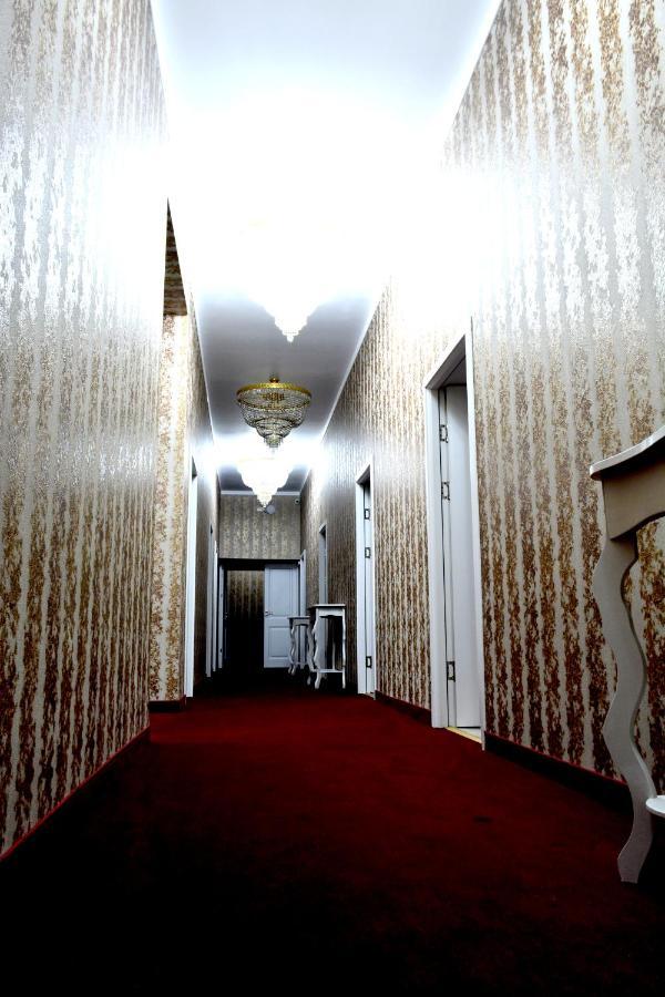 Arizet Boutique Mamaia Hotel Bagian luar foto