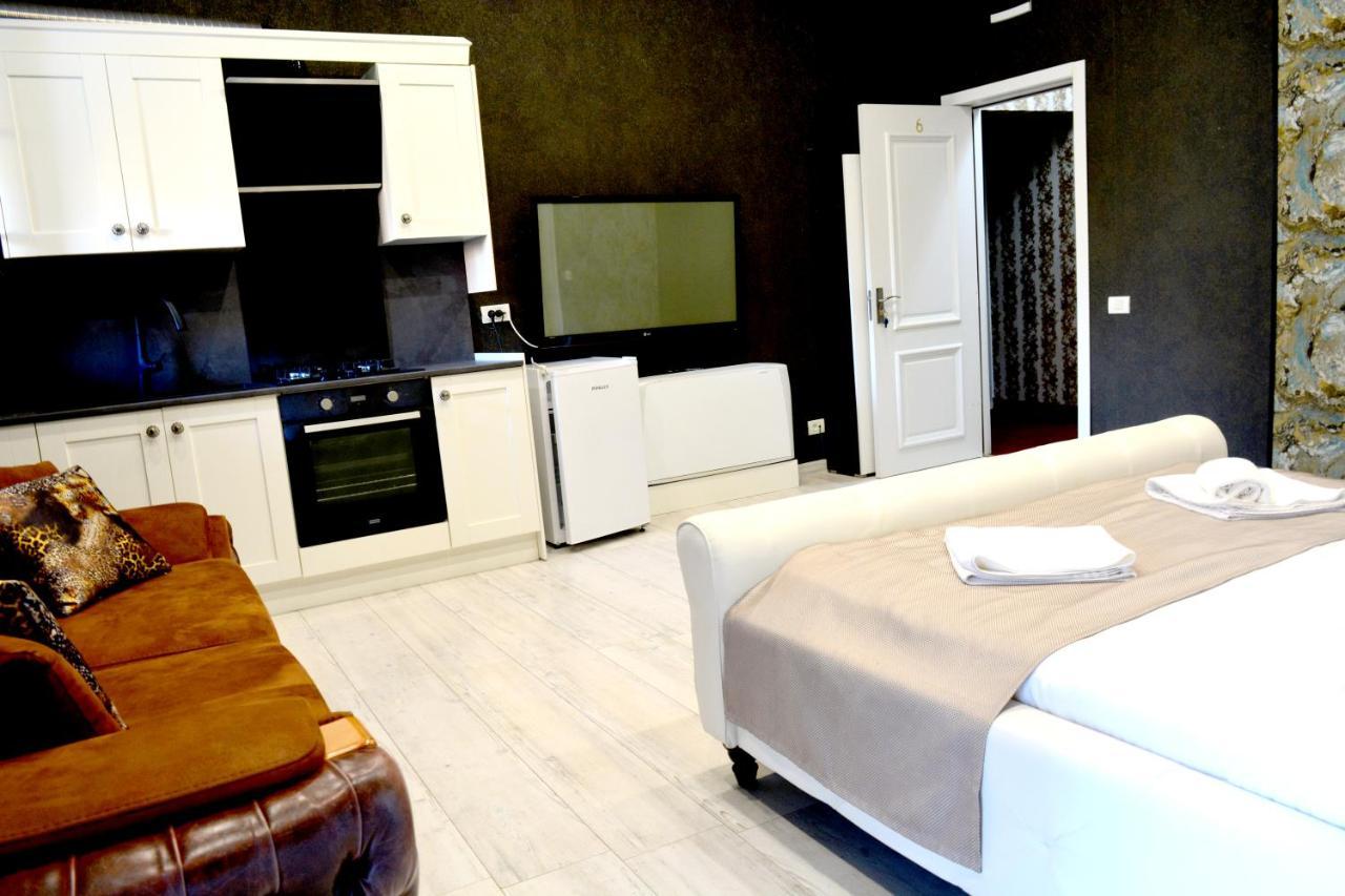 Arizet Boutique Mamaia Hotel Bagian luar foto